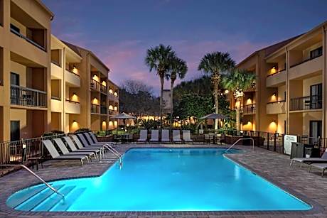 Courtyard by Marriott Jacksonville at the Mayo Clinic Campus/Beaches