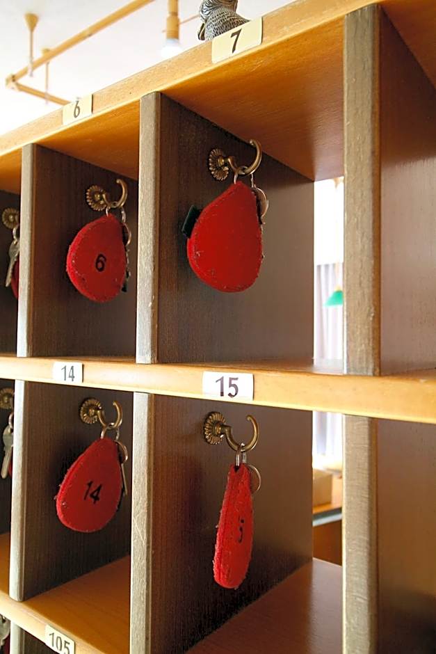 SeeHotel & SeeApartments Kärntnerhof- direkt am See!