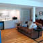 Carriage House On Kent