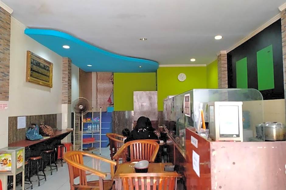 KoolKost Syariah near Tunjungan Plaza 2