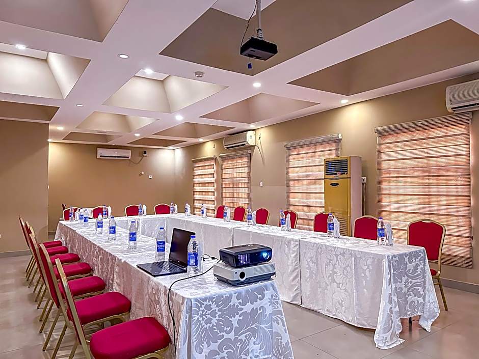 Parkview Astoria Hotel