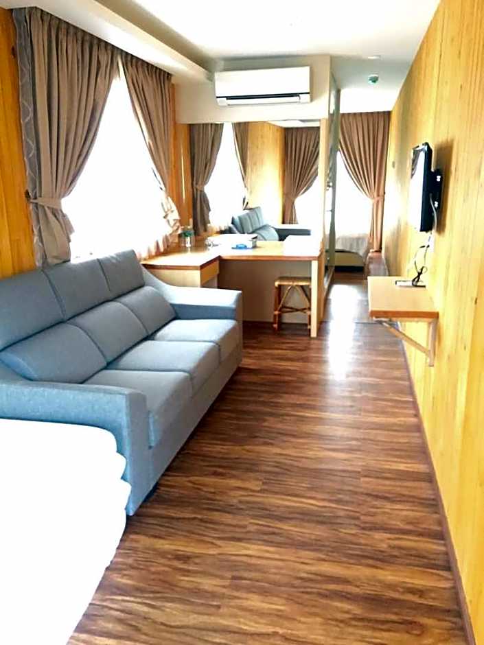 Kluang Container Hotel