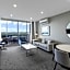 Meriton Suites Waterloo