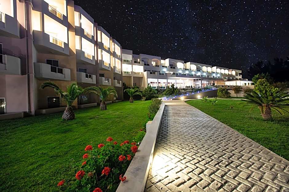 Sovereign Beach Hotel