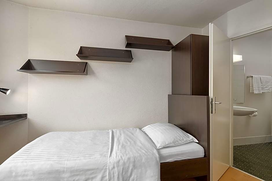 Neuchâtel City Hôtel - Self Check-In