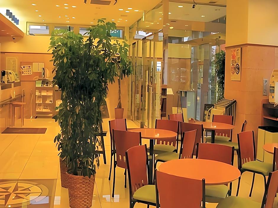 Toyoko Inn Higashi-Hiroshima Saijo Ekimae