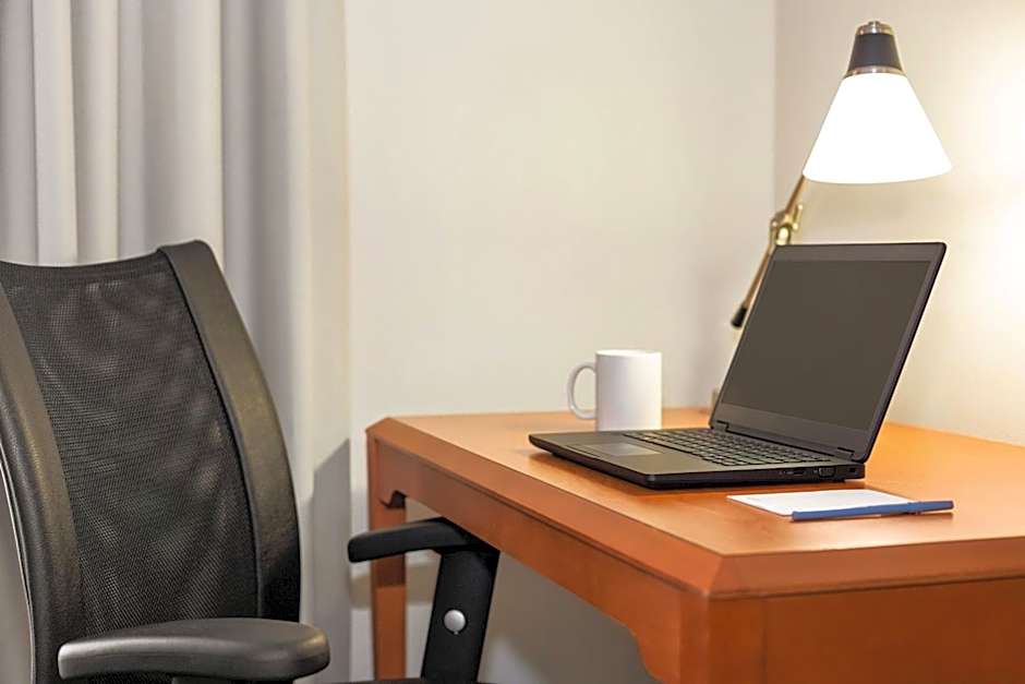 Fairfield Inn & Suites by Marriott Jacksonville West/Chaffee Point