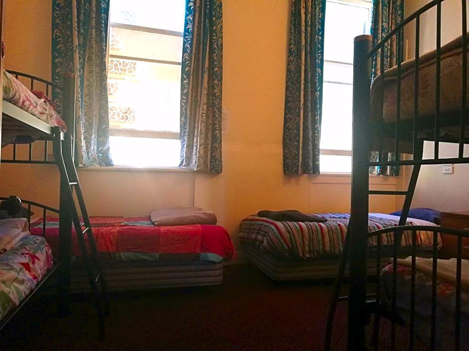 Empire Hotel Backpackers