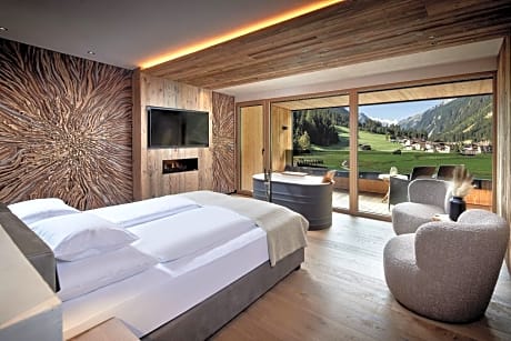 Alpine Suite "Vogelnest" with Sauna