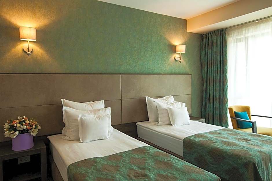 Victoria Bulevard Hotel