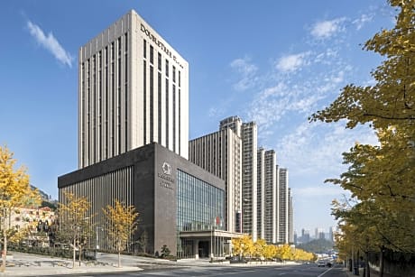 DoubleTree by Hilton Shiyan, China