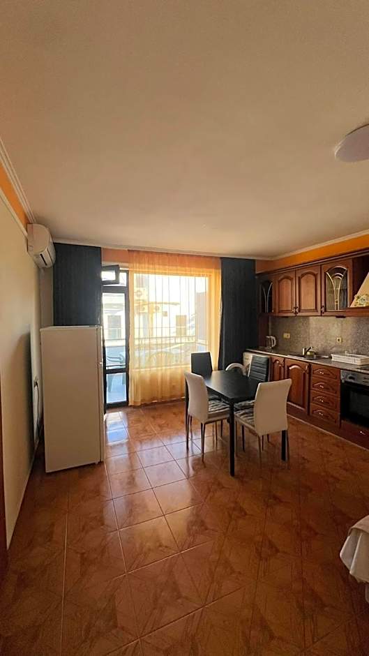 Family Hotel ADIA BLUE