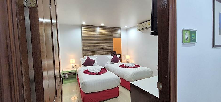 Patong Max Value Hotel