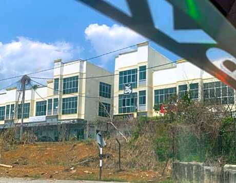 ROOMSTAY SHOPLOT BOY TASIK RABAN