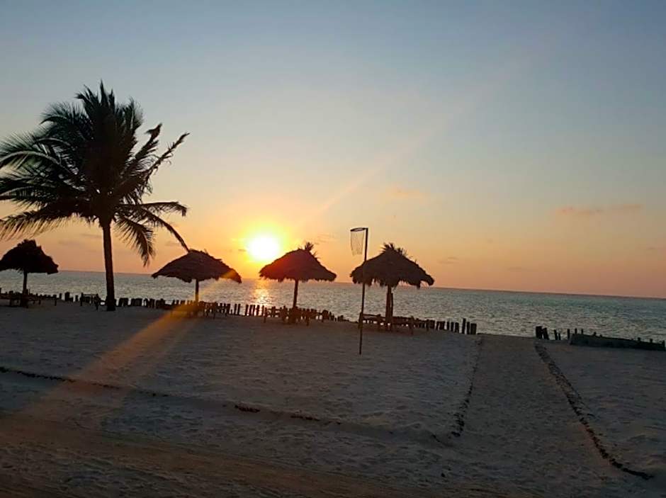 Nest Style Beach Hotel Zanzibar