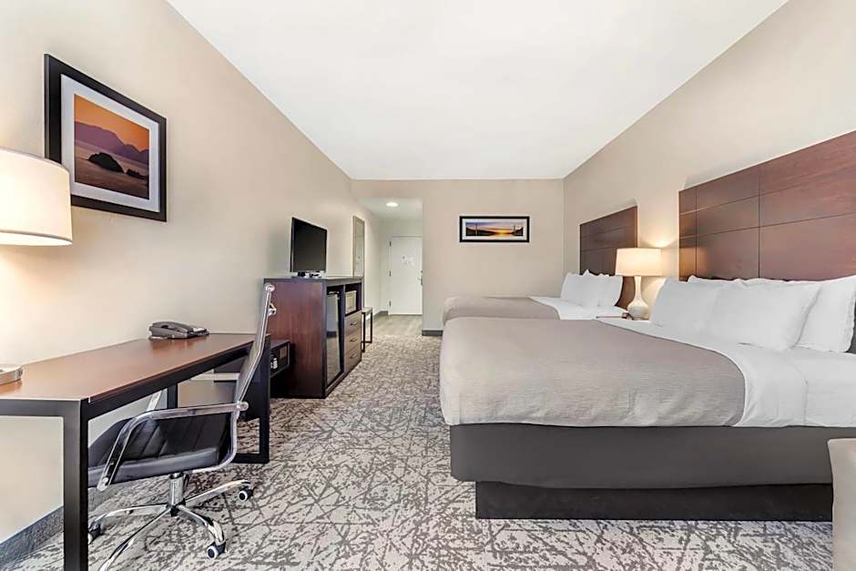 Quality Inn & Suites NJ State Capital Area