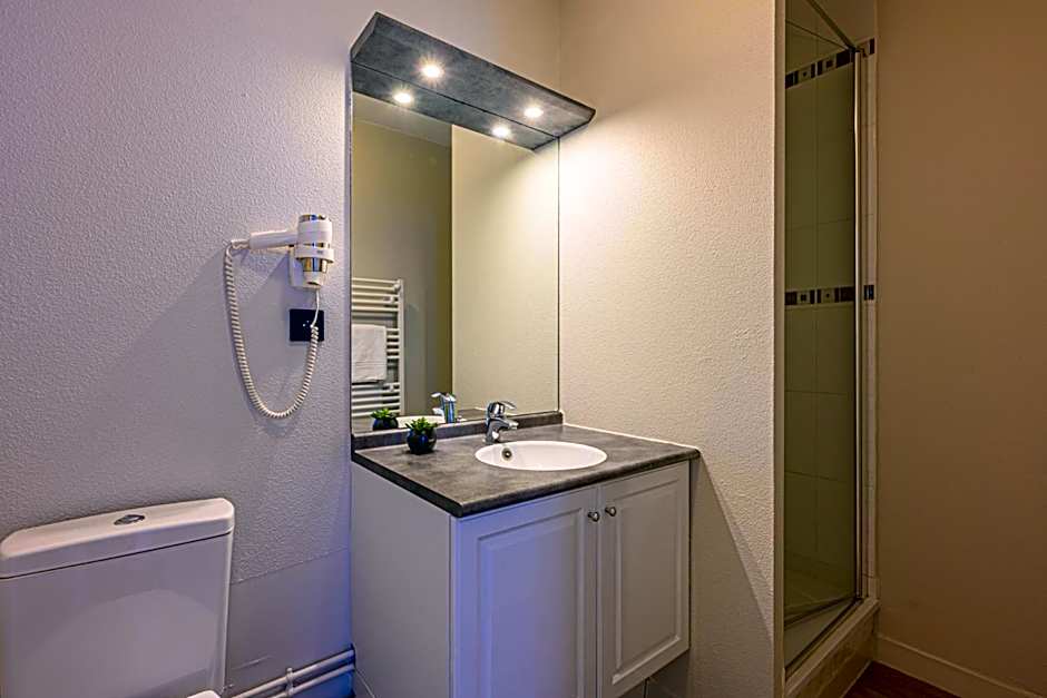 Appart Hôtel Le Liberté Vannes Centre-Ville