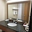 Days Inn by Wyndham Topeka