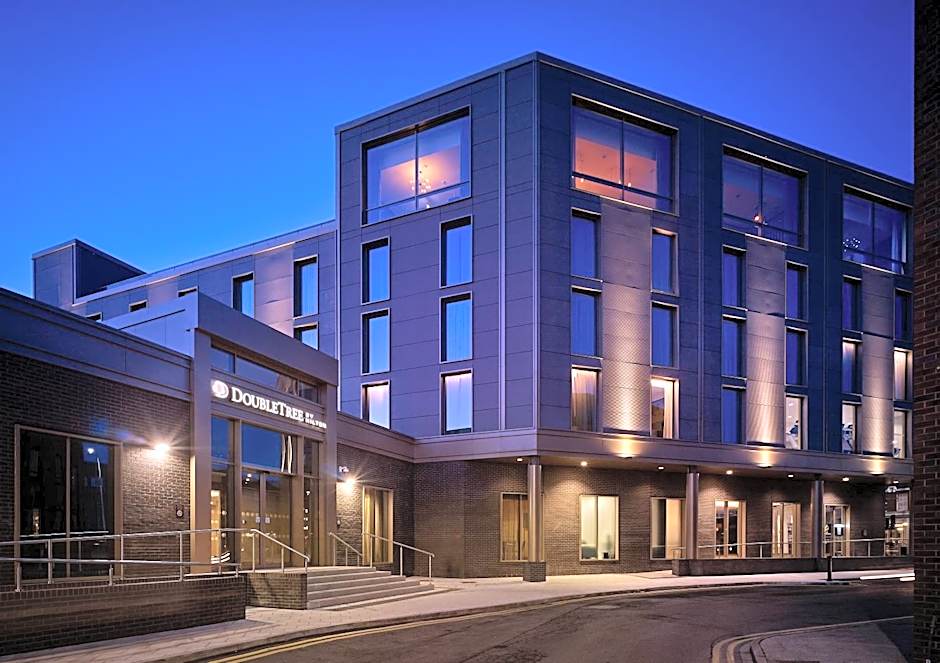 DoubleTree By Hilton Hull