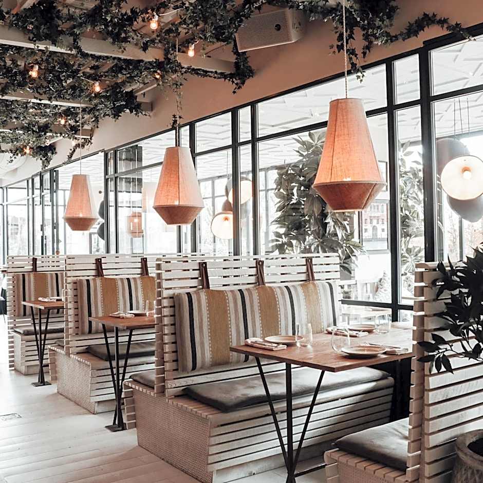 Aravaca Village Hotel