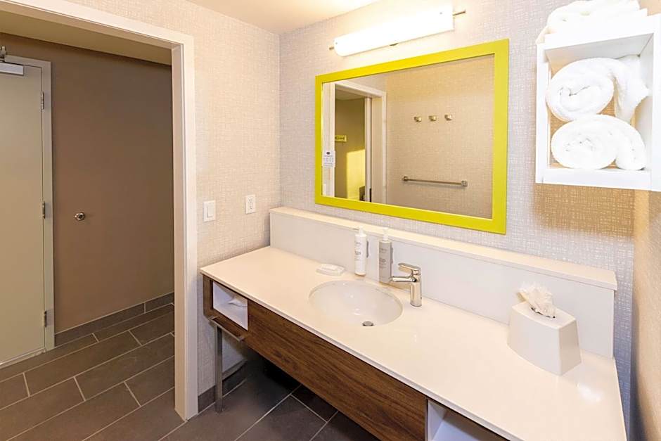 Hampton Inn Selma, CA