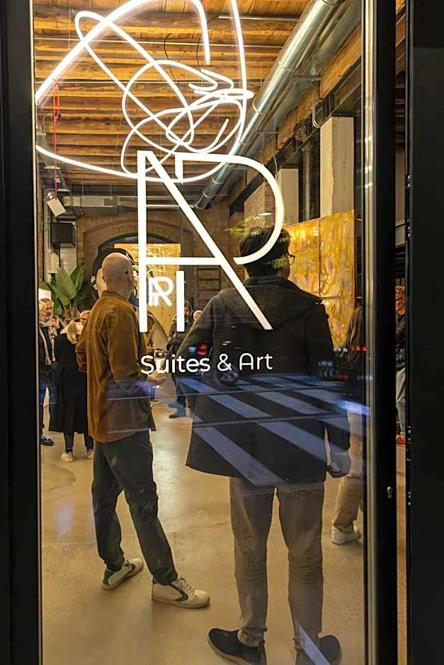 AR Suites&Art
