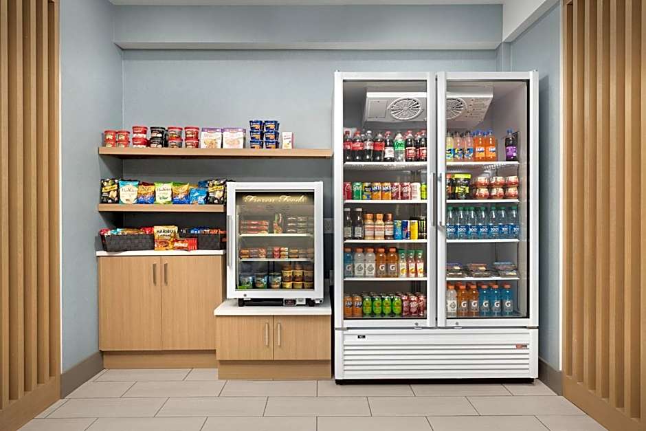 Holiday Inn Express Hotel & Suites Greensboro - Airport Area By IHG