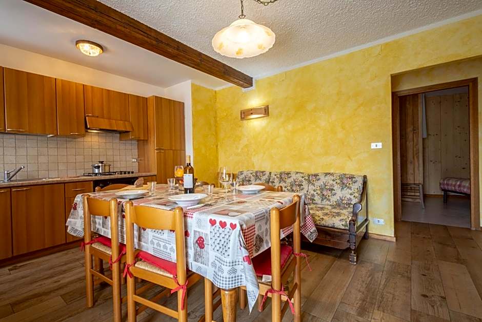 Le Vieux Noyer - Appartamenti al Verde villaggio di Rumiod