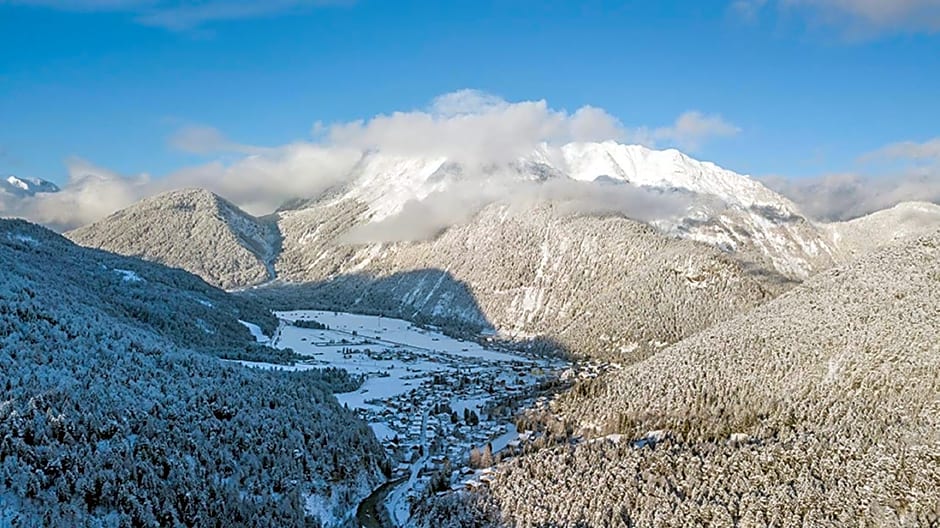 Hotel Garni Isarlodge Wiesenhof