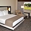 DoubleTree By Hilton Houston Hobby Airport