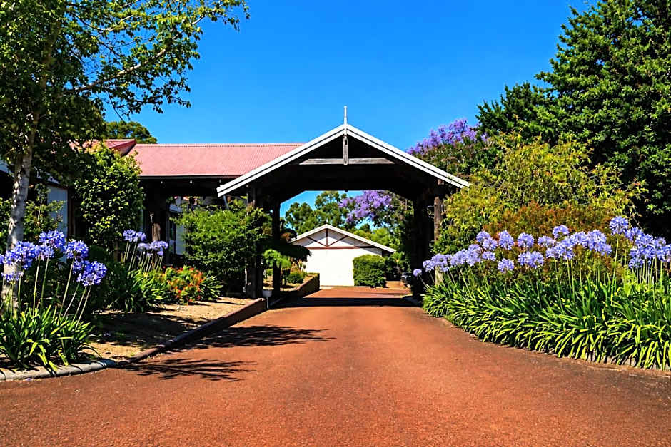 Karri Forest Motel