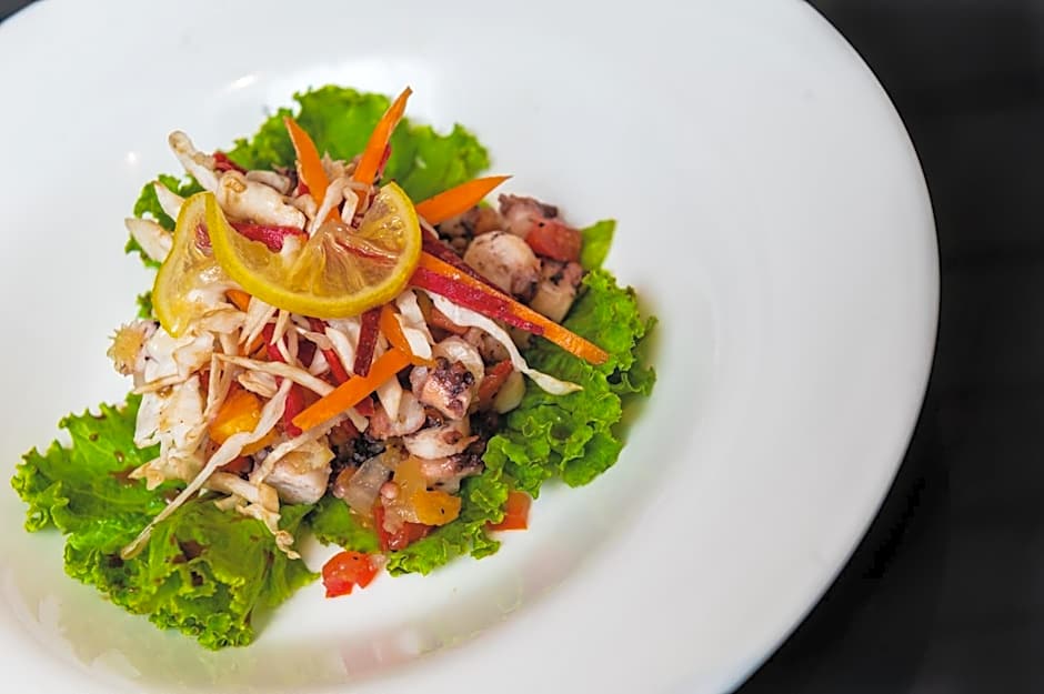 Toparadis Guest House