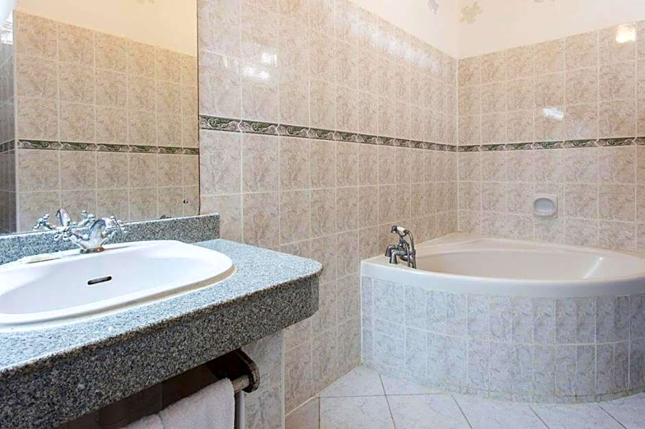 Turtle Bay Beach Club- All Inclusive