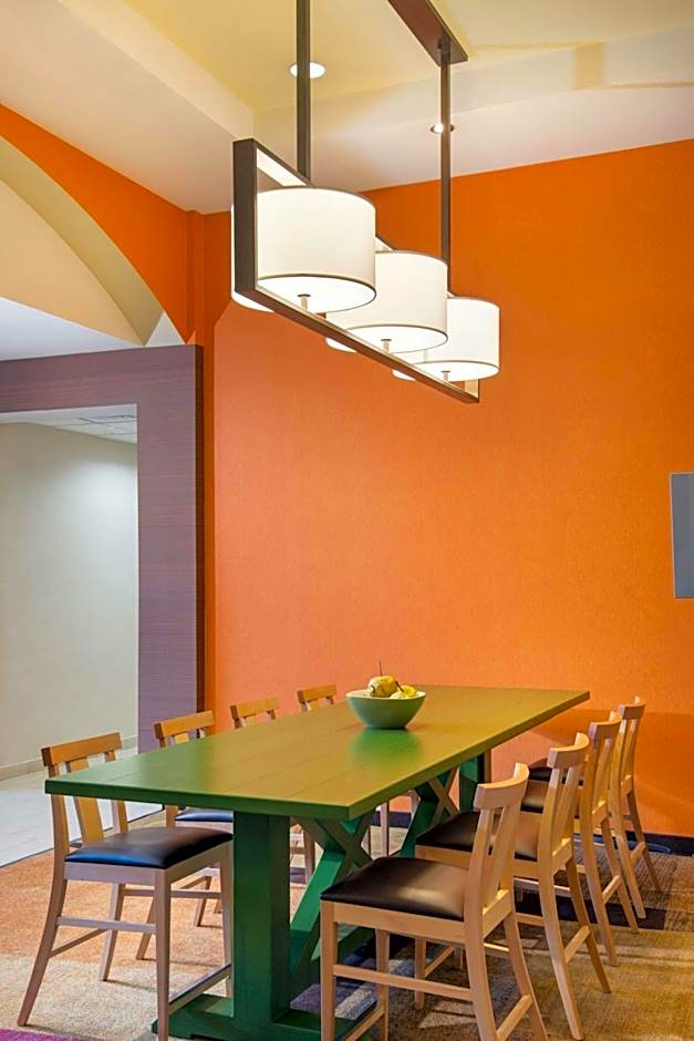 Fairfield Inn by Marriott Sacramento Cal Expo
