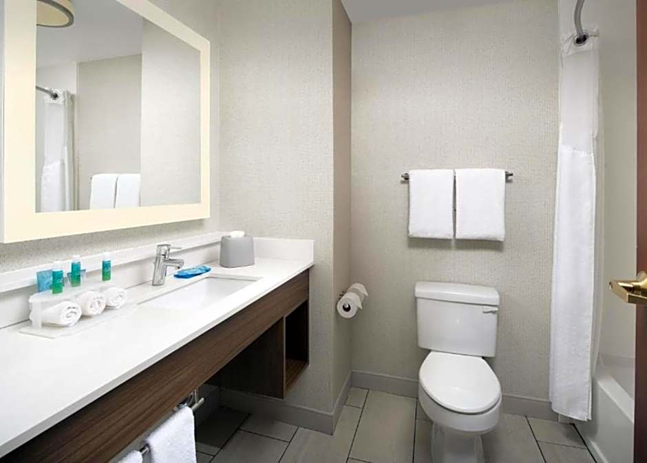 Holiday Inn Express Knoxville-Strawberry Plains By IHG