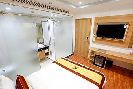 No Window - Superior Room