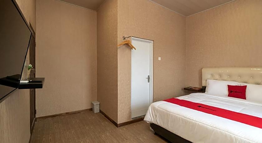 RedDoorz @ Jalan Srikandi Pekanbaru