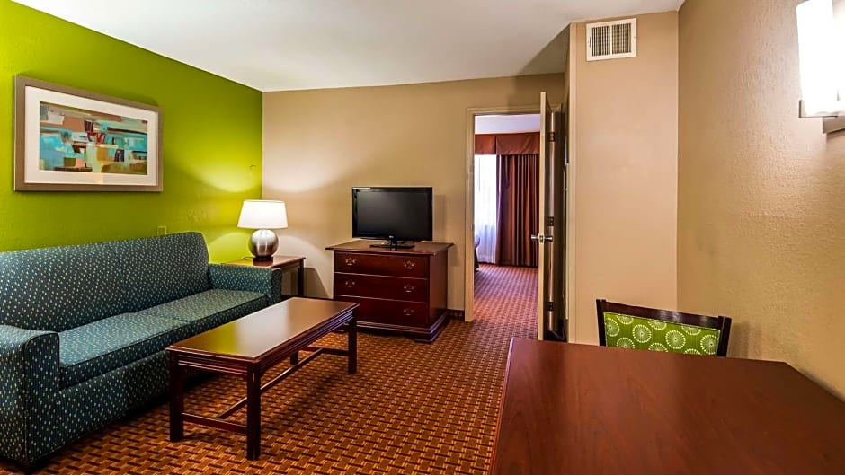 SureStay Plus Hotel by Best Western Raleigh North Downtown