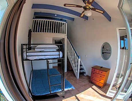 Studio (4 Adults) With Mezzanine