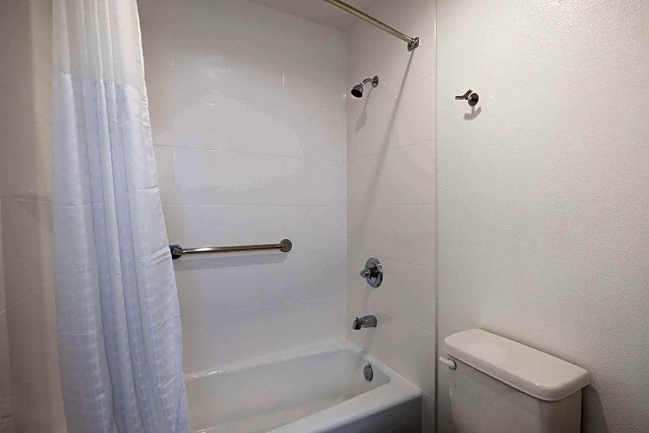 Days Inn by Wyndham Arroyo Grande/Pismo Beach