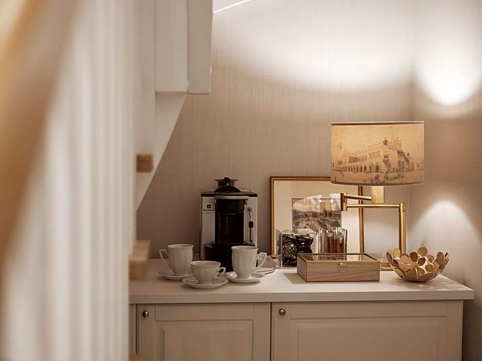 AVANTI Home
