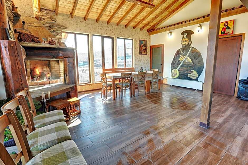 Етно комплекс "Поп Грую Бански"