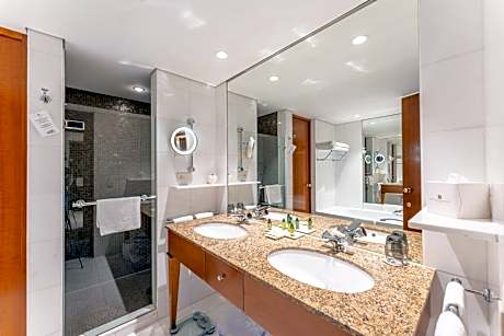 Deluxe Junior Suite