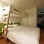 ibis budget Pau Lescar