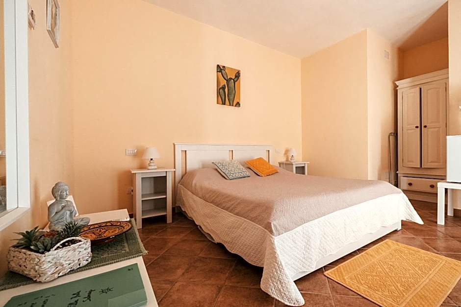 Villa Bella Salmagi - Surya Sardinia Holidays & Yoga