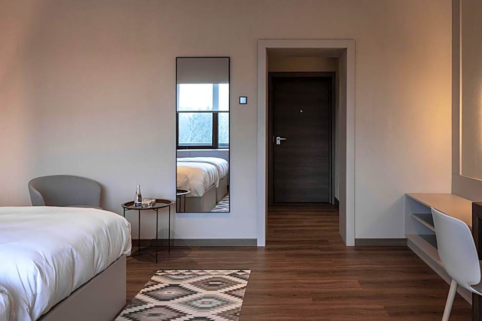 Mimi Hotel Chisinau Jolly Alon