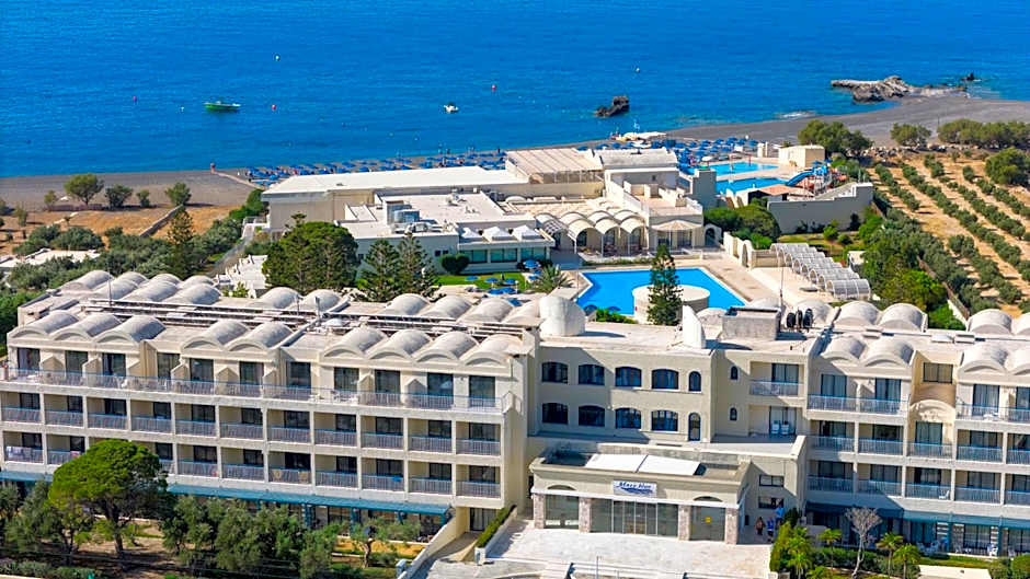Mare Blue Hotel