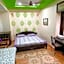 Shivam Paying Guest House