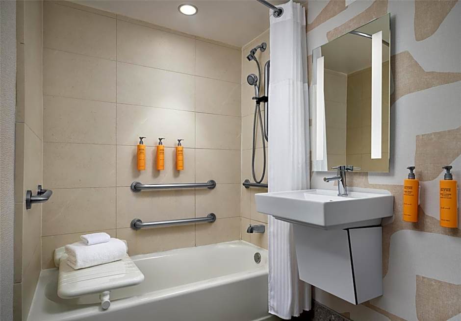 Sonesta ES Suites Chicago Downtown Magnificent Mile - Medical