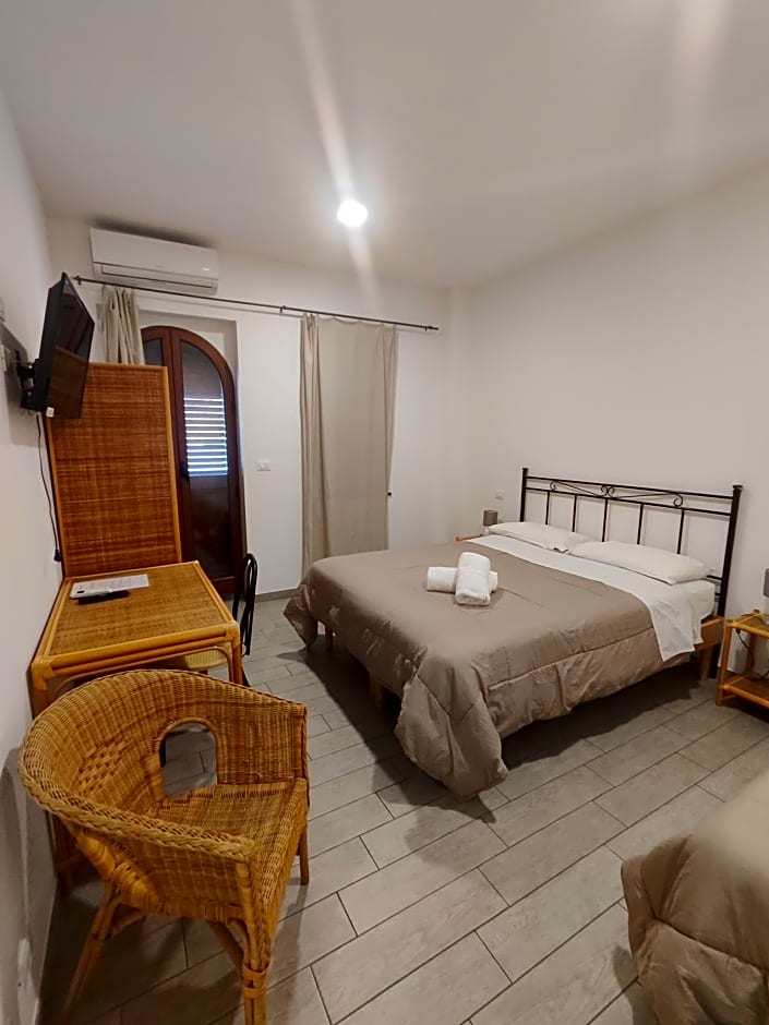 Hotel Faraglione